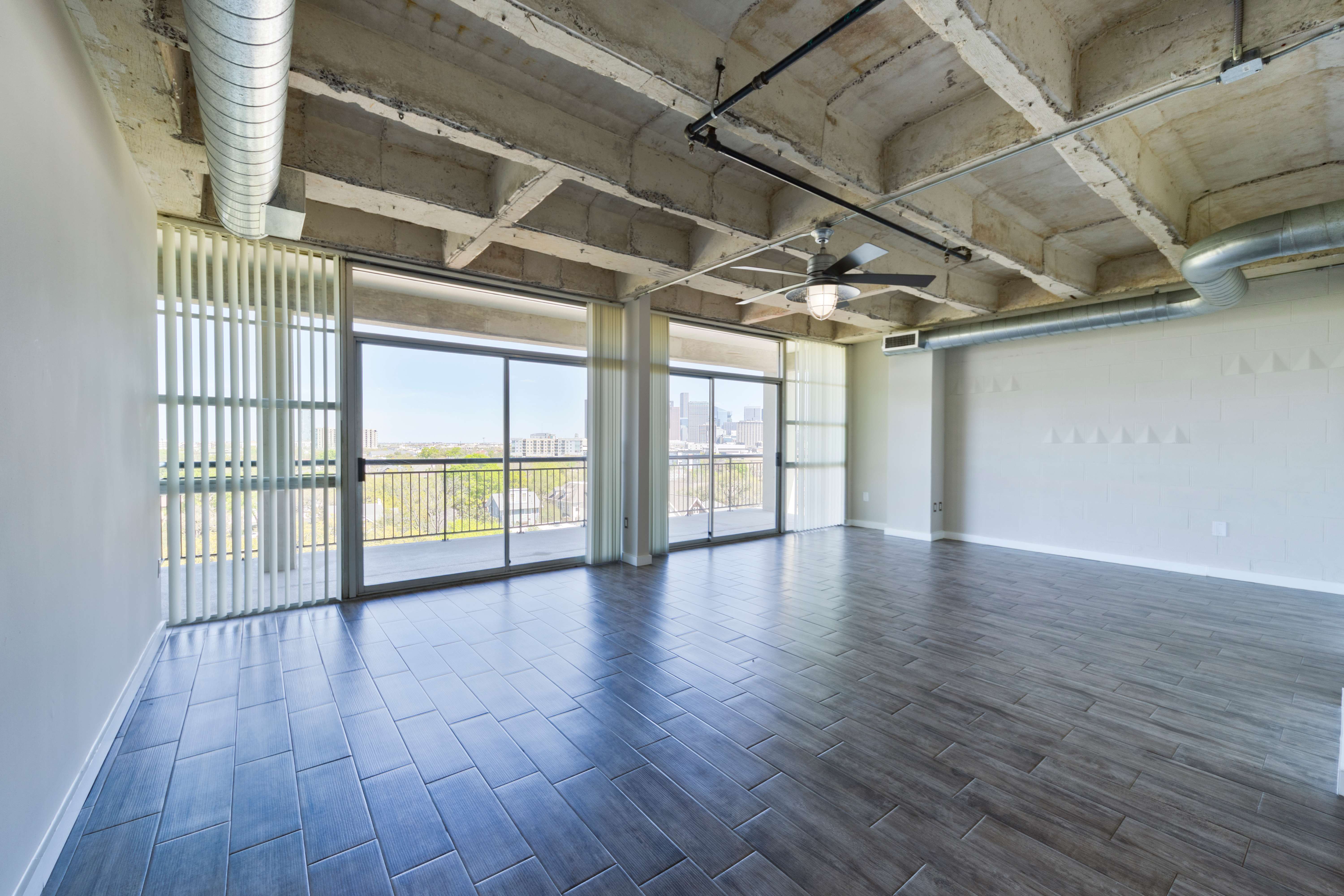Sliding doors to terrace